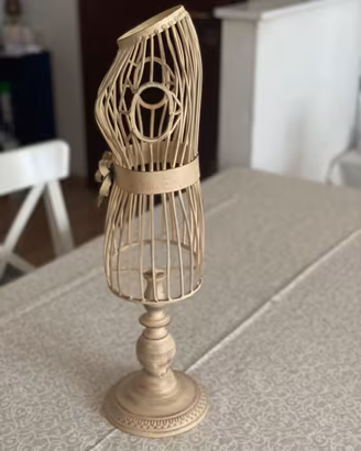 Complemento d’arredo manichino