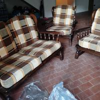 Divani in legno