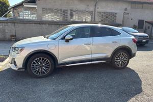 Audi q3 sportback 45 tfsi a s line Plug -in hybrid