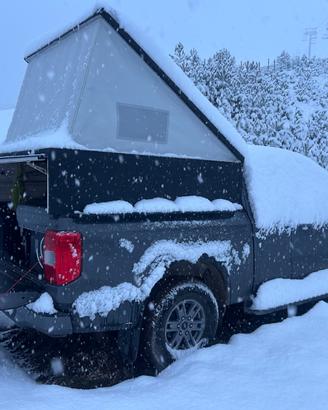 Hardtop/cellula pop-up artigianale Ford Ranger
