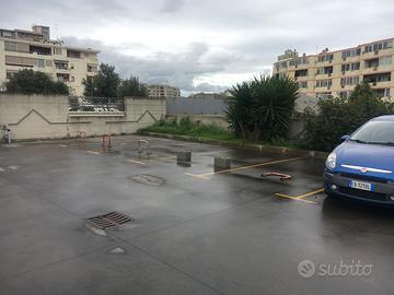 Posti auto
