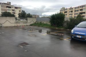Posti auto
