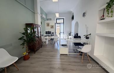 NEGOZIO COMODO AI SERVIZI