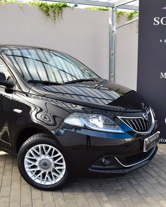 Lancia Ypsilon 1.0 Firefly Hybrid 70 cv Gold