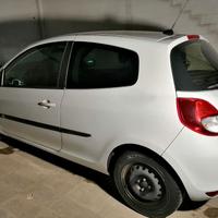 Clio 1.2 TCe 100CV 2010 – Da sistemare  - 2000€
