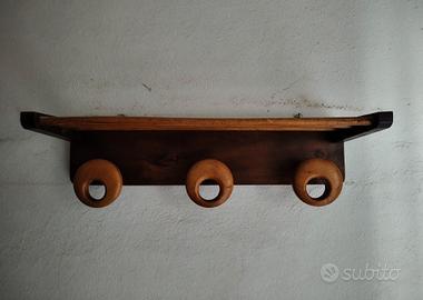 attaccapanni in legno