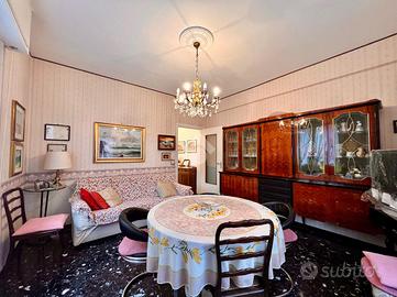 4 LOCALI A FINALE LIGURE