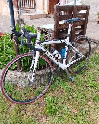 Bicicletta in carbonio Frw