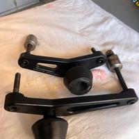 Tamponi Paratelaio Rizoma Triumph Street Triple