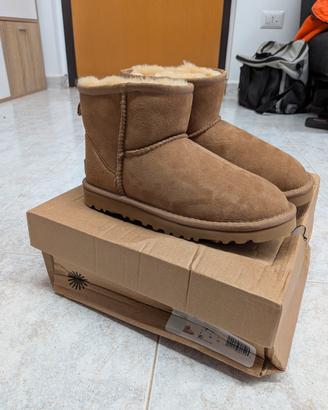 UGG Classic Mini 2 38