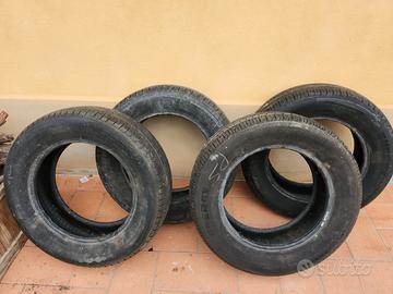 4 pneumatici usati