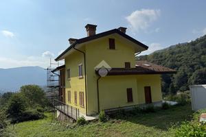 BIFAMILIARE A COASSOLO TORINESE