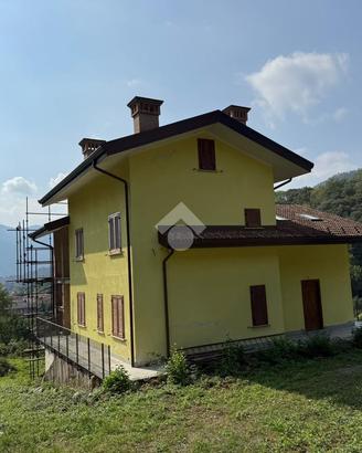 BIFAMILIARE A COASSOLO TORINESE
