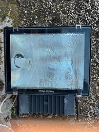 Lampione philips esterno luce