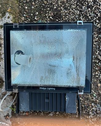 Lampione philips esterno luce