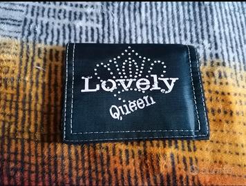 Portafoglio da donna con velcro