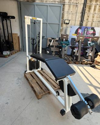 Technogym leg curl prone/sdraiato