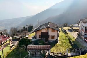 CASA INDIPENDENTE A CAPO DI PONTE