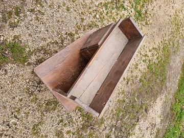 Porta spezie artigianale in legno con cassettini