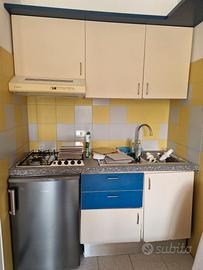 CUCINA CON SALOTTO