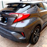 Toyota chr 