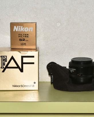 Nikon  AF 50 mm f/1.8,
