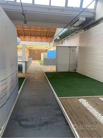 Immobile di 2541 m² con più di 5 locali a Rolo