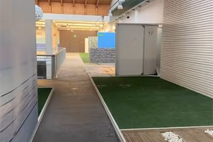 Immobile di 2541 m² con più di 5 locali a Rolo