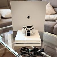 PS4 fat WHITE edition in perfetto stato