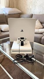 PS4 fat WHITE edition in perfetto stato