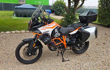 KTM 1290 Super Adventure R  2017 accessoriata 