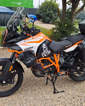KTM 1290 Super Adventure R  2017 accessoriata 
