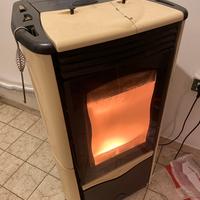 Stufa a pellet 10kw Nordica Extraflame