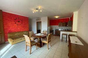 Appartamento arredato in Camucia, via XXV Aprile