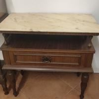 mobiletto sala porta TV o comodino