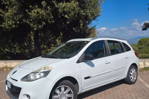 RENAULT CLIO SPORTOUR 1.2 TCE  TAGLIAND. PERFETTA