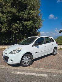 RENAULT CLIO SPORTOUR 1.2 TCE  TAGLIAND. PERFETTA