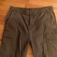 Pantaloni cargo