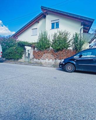 PORZIONE DI BIFAMILIARE A PINEROLO