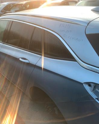 PORTIERA LATO SX OPEL ASTRA 2011 PER RICAMBI