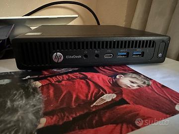 HP EliteDesk + monitor Dell e2211