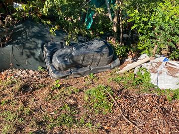 Laghetto in pvc per giardino