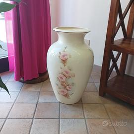 vaso decorato a mano