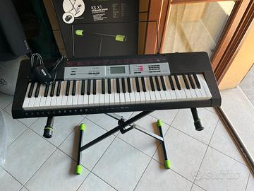 Tastiera Casio CTK-1500 con supporto Gravity KS X1