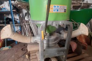 macchina zolforatrice