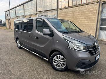 Renault Traffic 9 posti