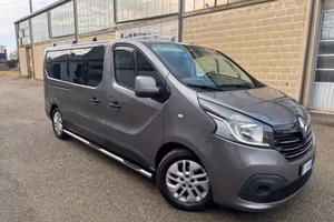 Renault Traffic 9 posti