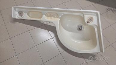 Bagno Laika Ecovip 2 originale in vetroresina