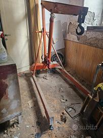 gru idraulica con ruote