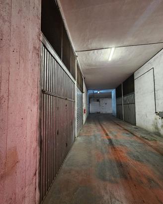 Garage via gasperina zona tuscolana anagnina giard